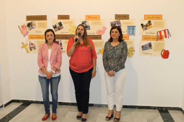 La sala de exposiciones del Centro Cultura Plaza Vieja acoge una muestra sobre rincones de Alhama de Murcia hecha por alumnos y padres del CAI Los Cerezos, Foto 1