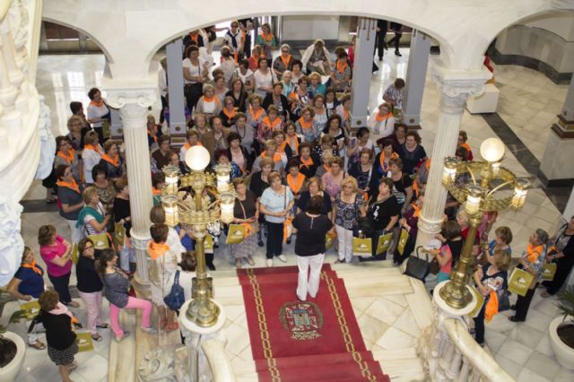 Las mujeres cartageneras de convivencia con las amas de casa de Santomera - 1, Foto 1
