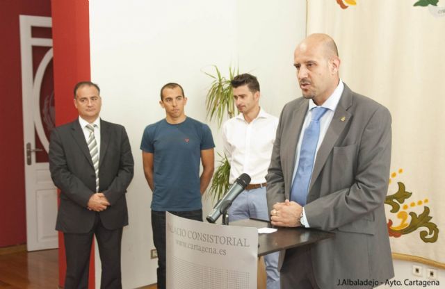 Natación, ciclismo y running, tres deportes en uno en el Campeonato de España XTERRA - 3, Foto 3