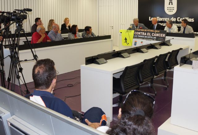 Las Torres de Cotillas se cita un año más con el balón para recaudar fondos contra el cáncer - 1, Foto 1