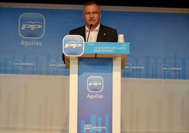 Bartolomé Hernández pide a los aguileños que acudan a votar para no dejar que se repita la historia - 1, Foto 1