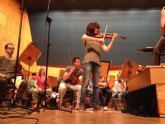 La violinista Lina Tur protagoniza esta tarde el concierto de la Orquesta Sinfnica de la Regin de Murcia