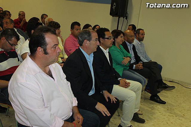 El Secretario de Estado de Comercio anima a los votantes a volver a otorgar la confianza al PP - 13