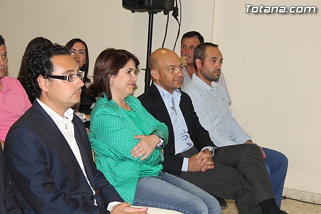 El Secretario de Estado de Comercio anima a los votantes a volver a otorgar la confianza al PP - 14