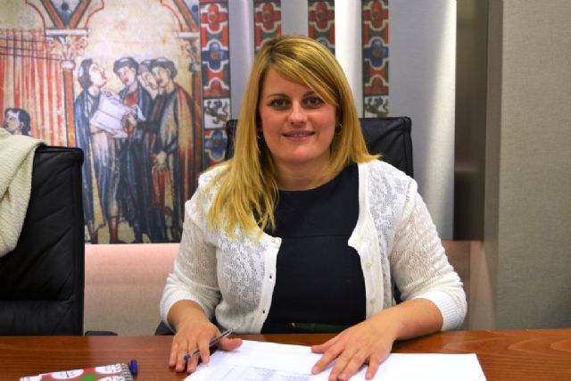 Jiménez: Los colegios no bilingües son autónomos para contratar profesores de idiomas en horas extraescolares - 1, Foto 1