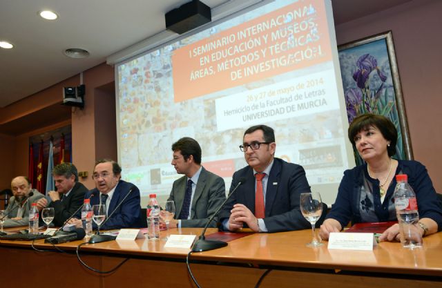 El rector de la Universidad de Murcia anima a conectar la investigación con el entorno social - 1, Foto 1