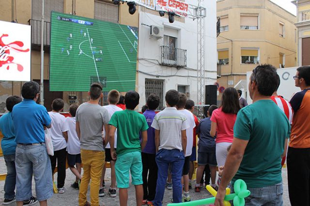 Antonio Moreno y Jos Carlos Avellaneda se hacen con el I Campeonato de Pro Evolution Soccer Ciudad de Cieza - 2
