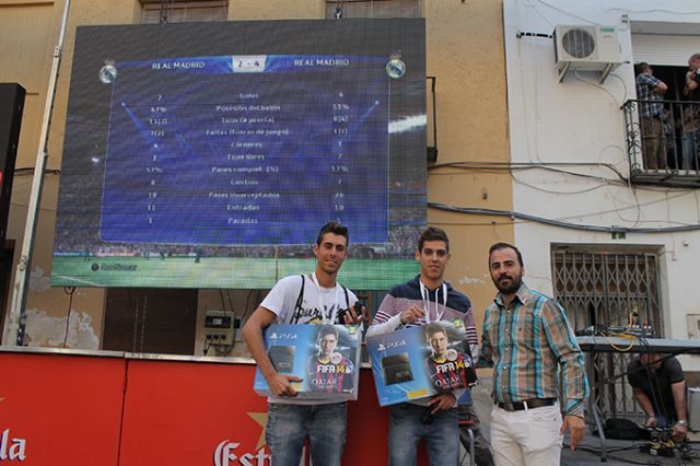 Antonio Moreno y Jos Carlos Avellaneda se hacen con el I Campeonato de Pro Evolution Soccer Ciudad de Cieza - 6