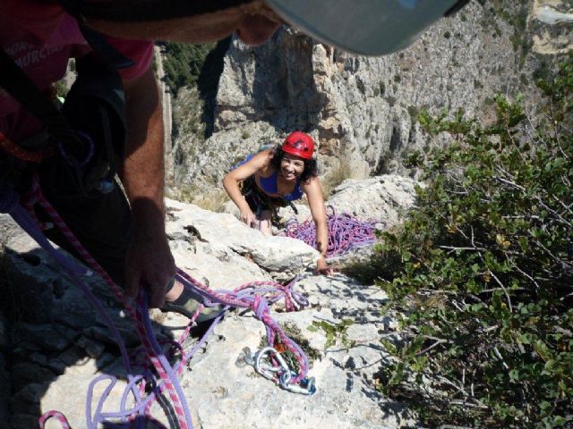 El Club Montañero de Murcia otorga el Trofeo a la escaladora novel a la totanera Telesfora Martnez Tudela - 6