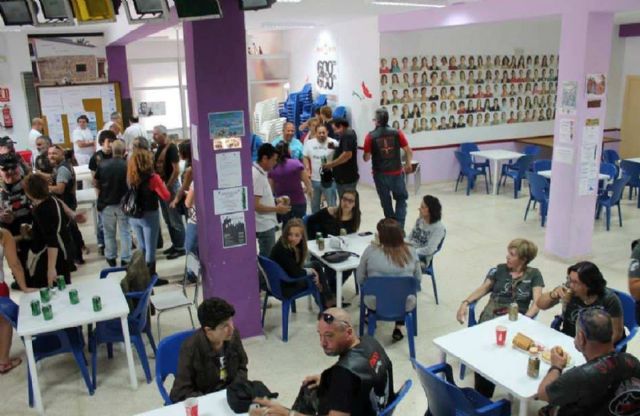 Una tortada de doscientos kilos clausuró la Semana Cultural de la Caridad - 1, Foto 1