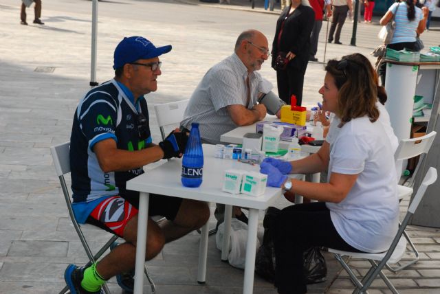 Multitudinaria acogida de la Feria de los Cuidados en Murcia - 1, Foto 1