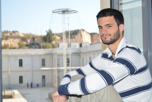 Colodro en la Escuela de Teleco de la UPCT, Foto 1