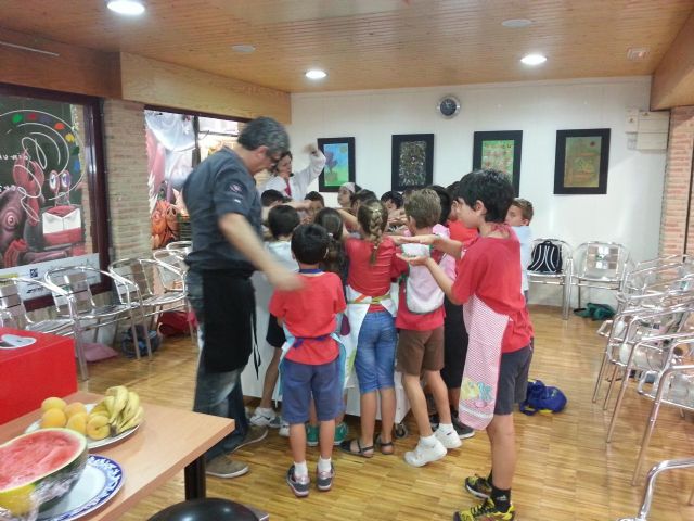 Los escolares elaboran pizza con productos de la Región - 1, Foto 1