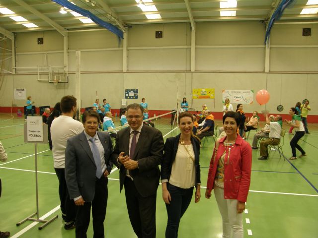 El encuentro Atletas Senior reúne en el pabellón de las Alamedas a personas mayores - 2, Foto 2