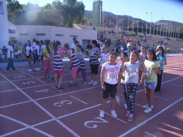 Los colegios Tierno Galván, Luís Pérez Rueda y La Milagrosa participaron en la final regional de atletismo de Deporte Escolar, Foto 6