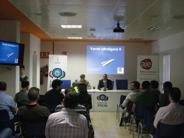 El CIM-M acoge el sengudo taller del ciclo Ventas Ultraligeras - 1, Foto 1