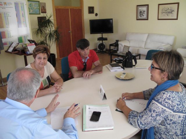 Atención Social y Columbares intercambian impresiones sobres sus proyectos - 1, Foto 1