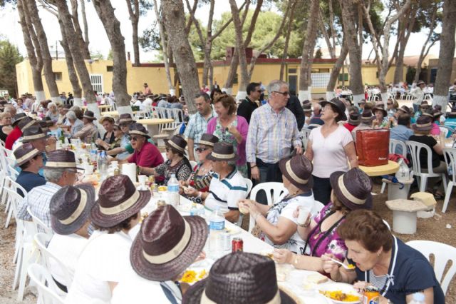 Los Clubes de Mayores celebraron el fin de curso en Los Urrutias - 2, Foto 2
