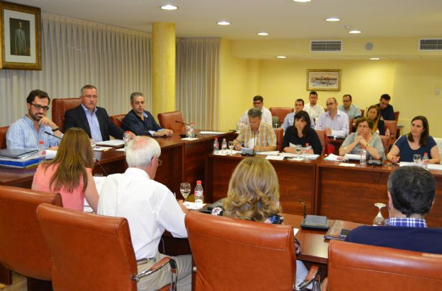 El Ayuntamiento de Águilas aprueba en Pleno una nueva batería de actuaciones para seguir mejorando la ciudad - 1, Foto 1