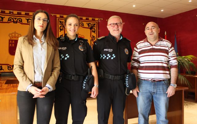 Toma posesión, María del Carmen Torrecilla, la tercera mujer en forma parte del cuerpo de la Policía Local de Bullas - 1, Foto 1