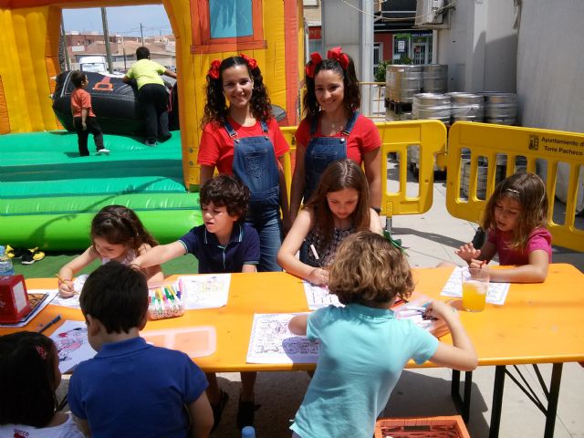 La feria de la cerveza de Torre-Pacheco alcanza su cuarto día superando las expectativas de visitantes - 1, Foto 1