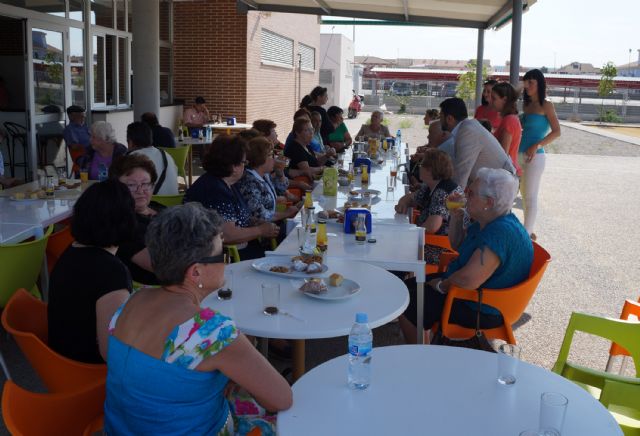 Merienda de convivencia de los usuarios de la teleasistencia en Las Torres de Cotillas - 2, Foto 2