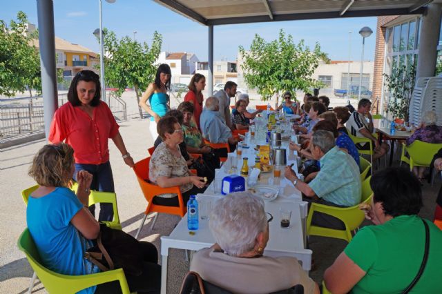 Merienda de convivencia de los usuarios de la teleasistencia en Las Torres de Cotillas - 4, Foto 4