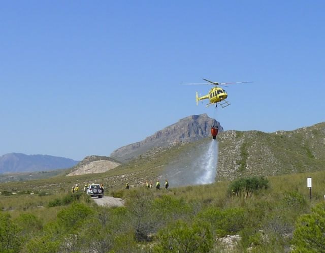 Los medios de extinción del Infomur ejercitan su coordinación con Castilla-La Mancha - 1, Foto 1