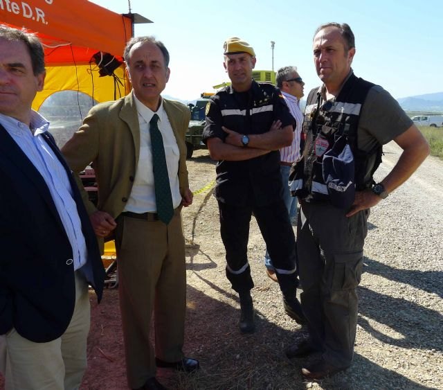 Los medios de extinción del Infomur ejercitan su coordinación con Castilla-La Mancha - 4, Foto 4