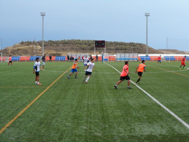 8 equipos y más de un centenar de jugadores de 9 países participan en el VII Encuentro Intercultural Unidos por el fútbol - 1, Foto 1