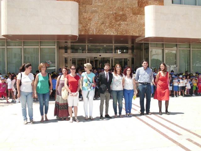 Escolares trabajan sobre el reciclaje de aparatos eléctricos - 2, Foto 2