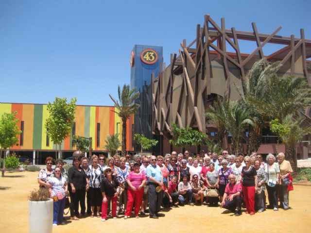 Los mayores festejaron el fin de curso de los Talleres de Tiempo Libre - 1, Foto 1