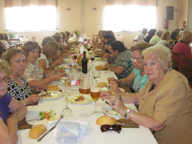 Los mayores festejaron el fin de curso de los Talleres de Tiempo Libre - 3, Foto 3