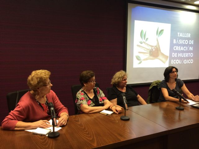 Igualdad finaliza con éxito el Taller Básico de Creación de Huerto Ecológico - 4, Foto 4