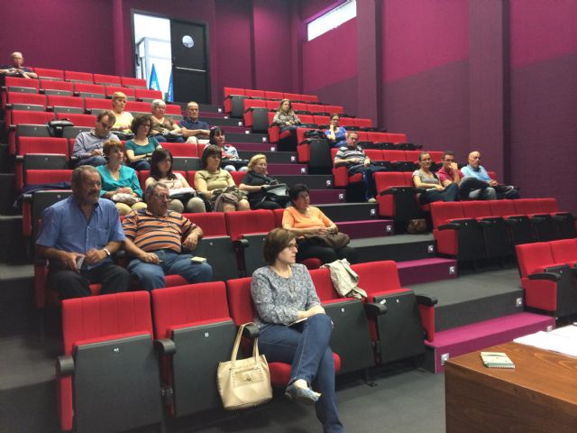 Igualdad finaliza con éxito el Taller Básico de Creación de Huerto Ecológico - 5, Foto 5