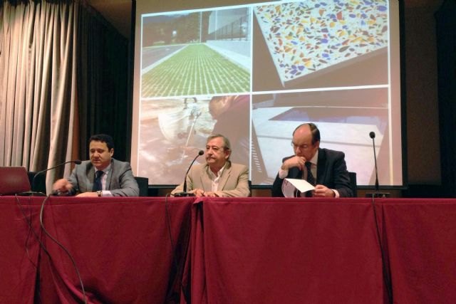 Técnicos e ingenieros analizan la eficacia y sostenibilidad del pavimento de hormigón en el entorno urbano y en la edificación - 1, Foto 1