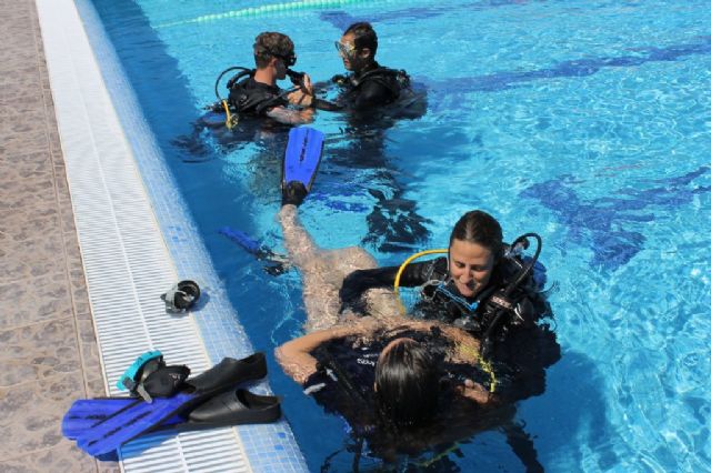 140 escolares se inician en la práctica del buceo y descubren la importancia de los fondos marinos de la Bahía de Mazarrón - 3, Foto 3