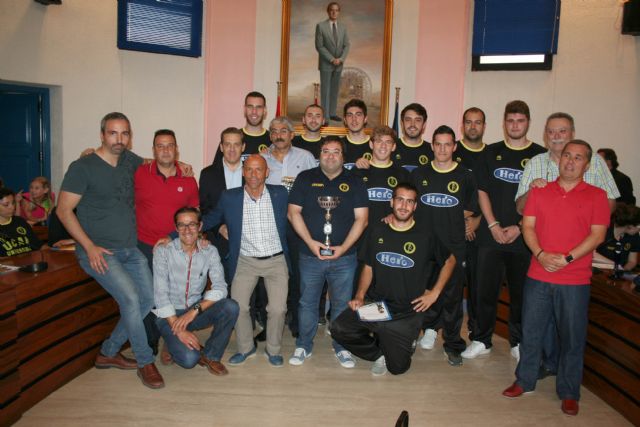 El alcalde recibe a los tres equipos ascendidos del club baloncesto JAIRIS de Alcantarilla - 3, Foto 3