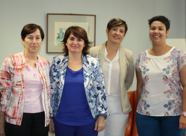 Los usuarios serán los que decidan si quieren permanecer con su facultativo de medicina general o se trasladan a su centro de salud más próximo, coincidiendo con la apertura del centro Totana-sur. - 2, Foto 2