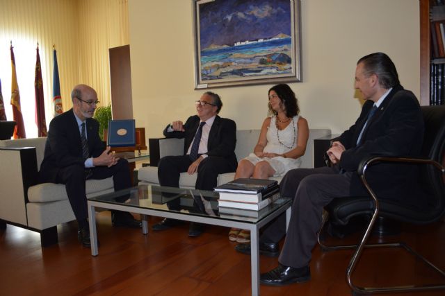 Una veintena de estudiantes de la Universidad Politécnica de Cartagena podrán hacer prácticas en el Ayuntamiento de Molina de Segura - 1, Foto 1