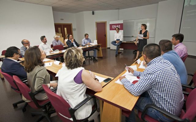 La Importancia del Liderazgo y las Emociones en la Productividad - 2, Foto 2