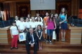El Ayuntamiento de Molina de Segura entrega los premios del concurso de dibujo escolar La malvasa cabeciblanca: el pato del pico azul