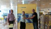 CORREOS dona 30 equipos informticos a la ONG 'Azul en accin' de Murcia
