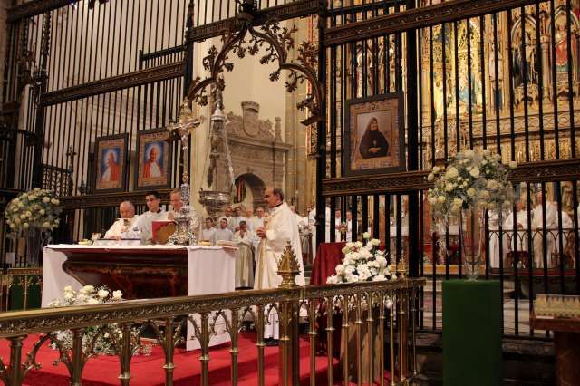 La Diócesis de Cartagena celebra las canonizaciones de Juan XXIII y Juan Pablo II y la beatificación de Madre Esperanza de Jesús - 3, Foto 3
