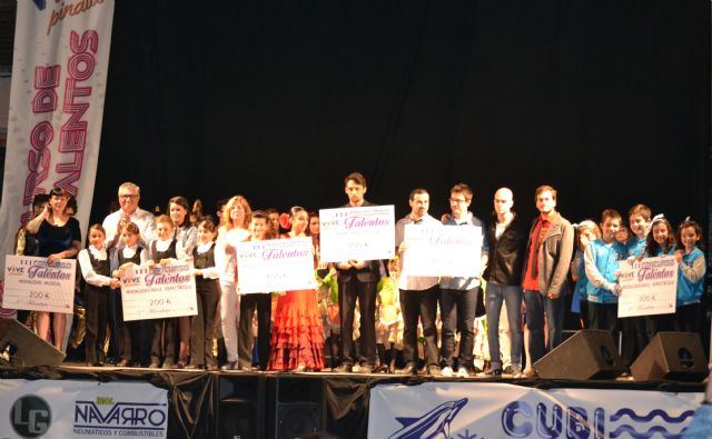 Temas Incómodos y el dúo de baile Felipe y María, ganadores del III Concurso de Talentos - 1, Foto 1