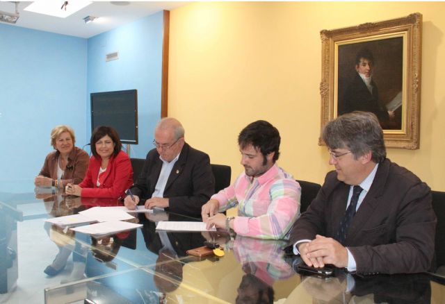 Acuerdo para mejorar la atención de los usuarios del Servicio de Ayuda a Domicilio - 1, Foto 1