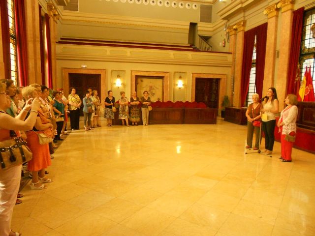 La asociación de mujeres Nuevas Ilusiones de Sevilla conoce los Centros de la Mujer de Murcia - 3, Foto 3