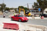 La primera glorieta de la carretera del Sifn empieza a tomar forma