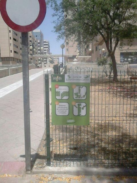 La avenida Abenarabi ya cuenta con una zona de esparcimiento canino - 1, Foto 1