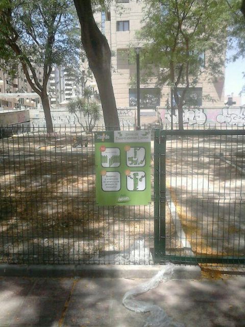 La avenida Abenarabi ya cuenta con una zona de esparcimiento canino - 2, Foto 2